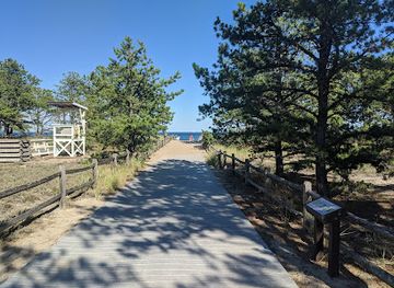 maine/biddeford/attraction/ferry-beach-state-park