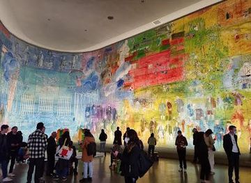 france/versailles/attraction/musee-d-art-moderne-de-paris