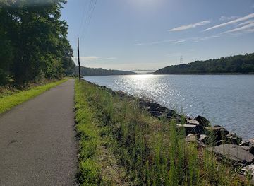 delaware/lums-pond-state-park/attraction/south-lums-trailhead