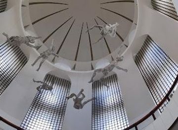 hungary/budapest/attraction/hungarian-national-gallery