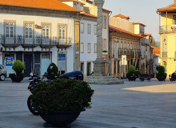 portugal/braganca/attraction/centro-de-arte-contemporanea-graca-morais