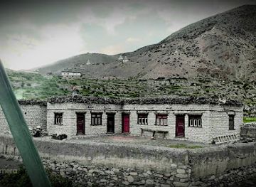 nepal/dolpo/attraction/changjung-bridge