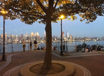 new-jersey/hoboken/attraction/hamilton-park