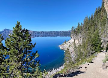 Cleetwood Cove Trail