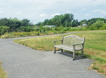 delaware/bombay-hook-national-wildlife-refuge/attraction/kent-county-veterans-memorial-park