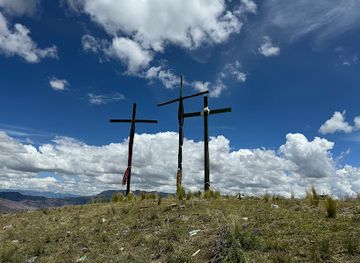 peru/choquequirao-trek/attraction/mirador-sucso-aucaylle