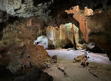 kenya/diani-beach/attraction/shimoni-slave-caves