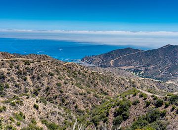 california/santa-catalina-island/attraction/hermit-gulch-lookout
