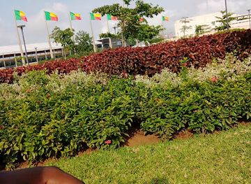 benin/cotonou/haie-vive/attraction/place-de-l-amazone