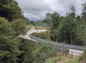 portugal/peneda-geres-national-park/attraction/cascata-de-fragas-de-pena-ma