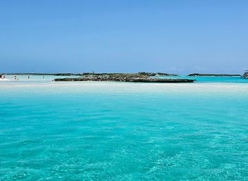 the-bahamas/exuma/attraction/sand-bar-beach