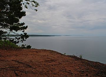 wisconsin/lake-superior-lowland/attraction/apostle-islands-maritime-cliffs-state-natural-area