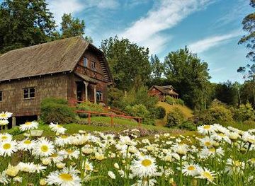 chile/puerto-varas/attraction/frutillar-german-colonial-museum