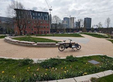 united-kingdom/manchester/salford-quays/attraction/islington-park