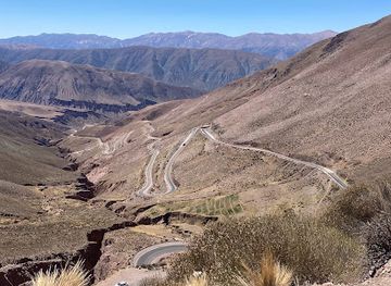 argentina/quebrada-de-humahuaca/attraction/ojos-del-salar