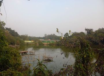 india/agartala/attraction/shiv-mukh-lake