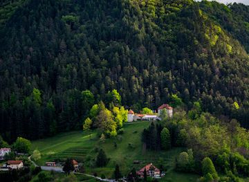 slovenia/zasavje/attraction/gostinstvo-pavus-marko-pavcnik-s-p