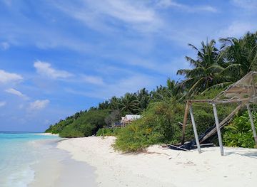 maldives/gnaviyani-atoll/attraction/thinadhoo-beach