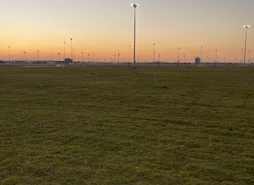 saudi-arabia/tabuk-mountains/attraction/tabuk-central-park