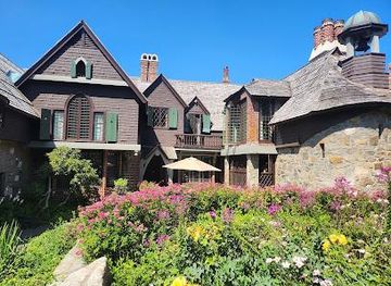 kansas/lawrence/attraction/beauport-sleeper-mccann-house