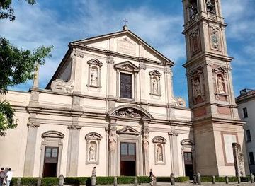 italy/milan/attraction/basilica-di-santo-stefano-maggiore