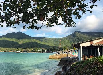 thailand/koh-phangan/attraction/ban-chalok-lam