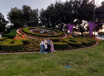 texas/irving/attraction/las-colinas-flower-clock