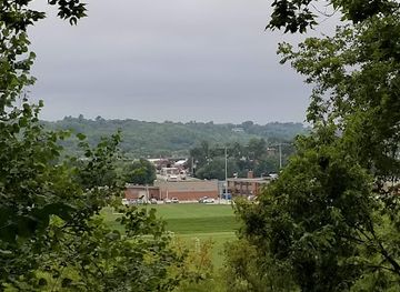 iowa/southeast-iowa/attraction/ice-cave-hill-park