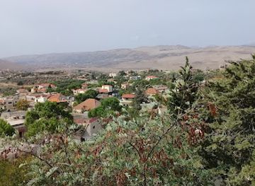 lebanon/rashaya/attraction/bakkifa-public-garden