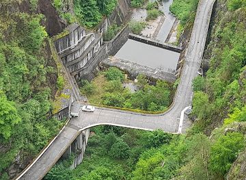 romania/transfagarasan-highway/attraction/prometheus-statue
