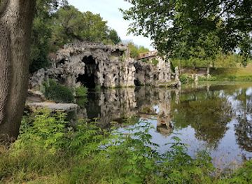 france/marais-poitevin/attraction/reserve-naturelle-du-marais-d-yves