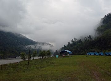 india/arunachal-pradesh/attraction/daying-ering-wildlife-sanctuary