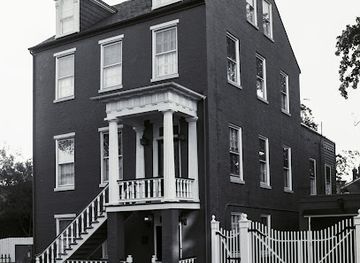 virginia/great-dismal-swamp-national-wildlife-refuge/attraction/hill-house-museum