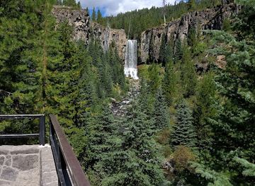 oregon/cascade-lakes-scenic-byway/attraction/skyliner-sno-park