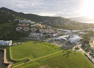 australia/the-whitsundays/attraction/airlie-beach