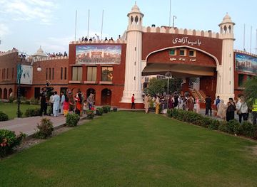 pakistan/southern-punjab/attraction/national-flag-of-pakistan