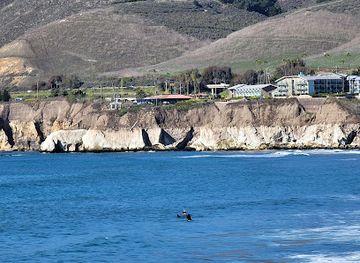 california/south-coast/attraction/pismo-beach-pier-plaza