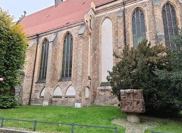 germany/rostock/attraction/monastery-of-the-holy-cross