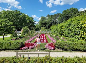 virginia/williamsburg/attraction/palace-gardens