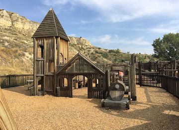 north-dakota/maah-daah-hey-trail/attraction/medora-children-s-park