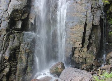 georgia/vardzia/attraction/waterfall-agara
