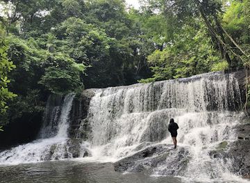 panama/ngabe-bugle-comarca/attraction/cascada-quebrada-cira