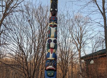 illinois/joliet/attraction/pilcher-park-nature-center