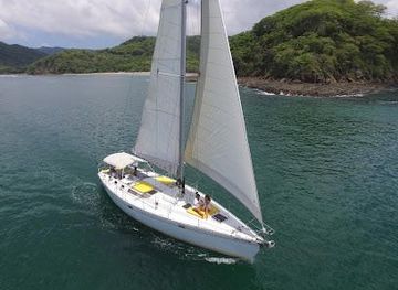 costa-rica/playa-flamingo/attraction/serendipity-charters