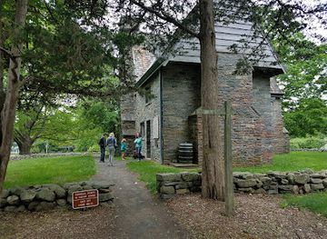 connecticut/central-connecticut/attraction/henry-whitfield-state-museum