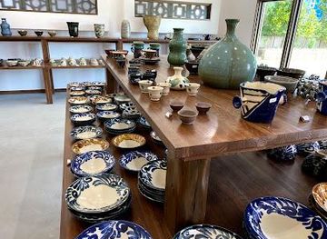 japan/okinawa/attraction/yachimun-no-sato