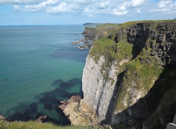 ireland/causeway-coastal-route/attraction/white-rocks-beach