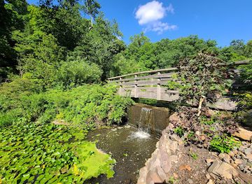 new-jersey/great-swamp-national-wildlife-refuge/attraction/leonard-j-buck-garden