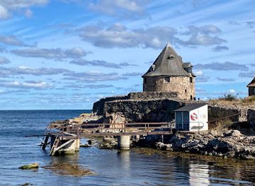 denmark/bornholm/landmark/lille-tarn