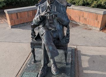 south-dakota/rapid-city/attraction/richard-m-nixon-statue